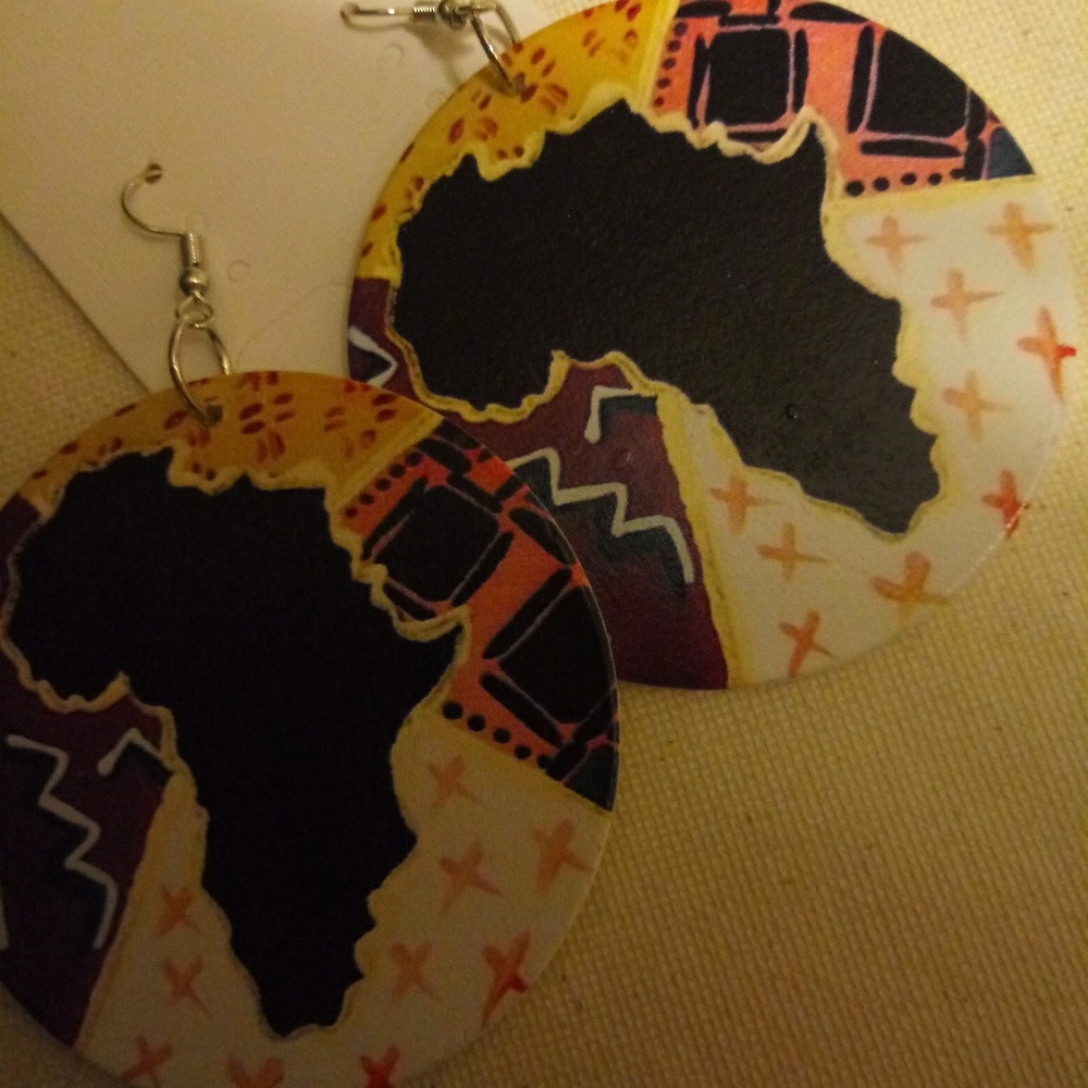 Earrings - Picture 2 of 2